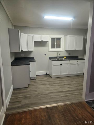 406.5 Union Place, Syracuse, NY 13208
