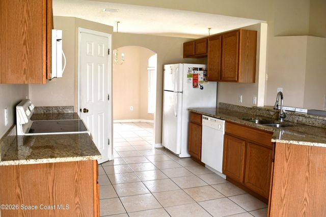 995 Black Coral Avenue NW, Palm Bay, FL 32907