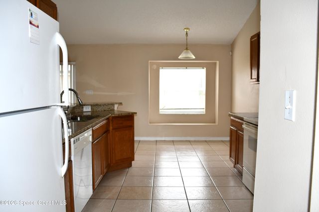 995 Black Coral Avenue NW, Palm Bay, FL 32907