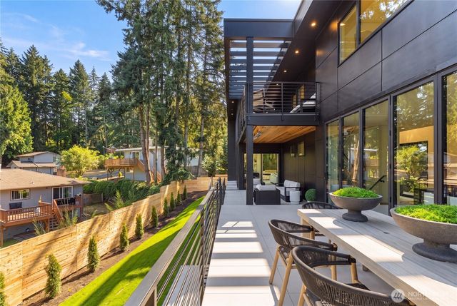 2908 129th Avenue NE, Bellevue, WA 98005