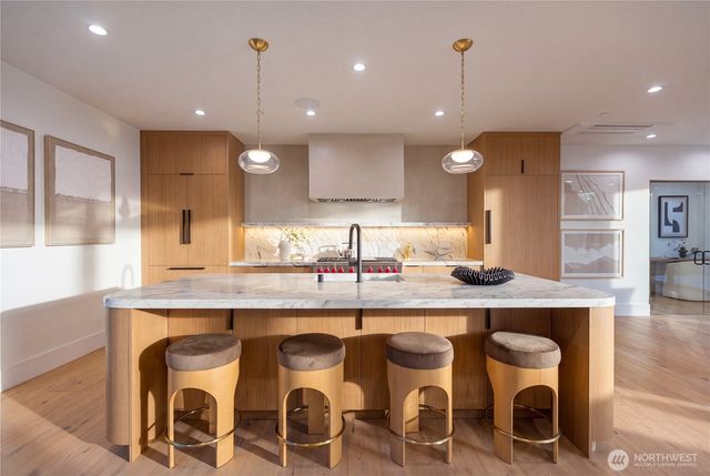 2908 129th Avenue NE, Bellevue, WA 98005