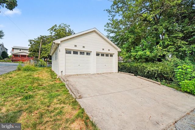 145 S 32ND ST, Camp Hill, PA 17011
