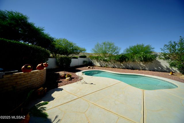 610 W Rio Teras, Green Valley, AZ 85614