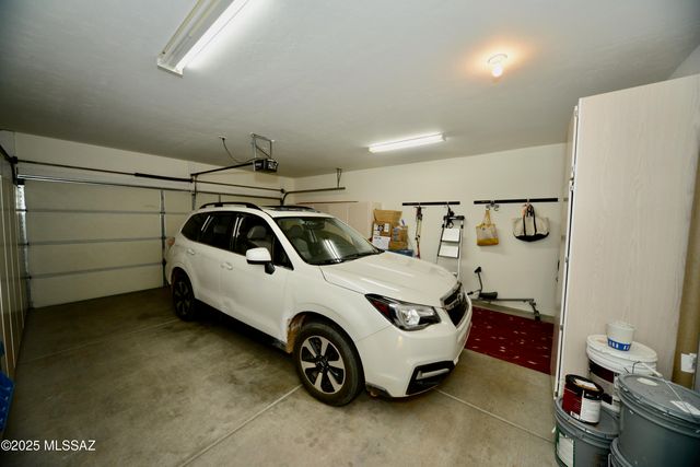 610 W Rio Teras, Green Valley, AZ 85614