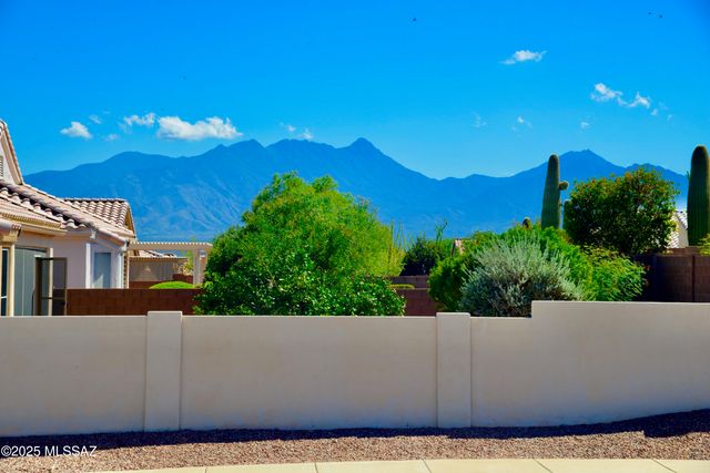 610 W Rio Teras, Green Valley, AZ 85614