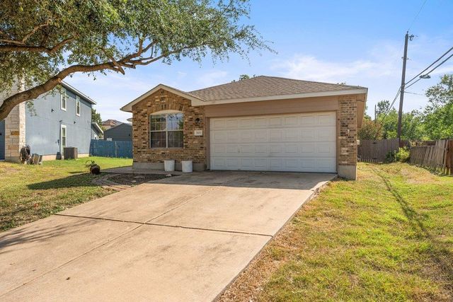 2100 Boyer DR, Taylor, TX 76574