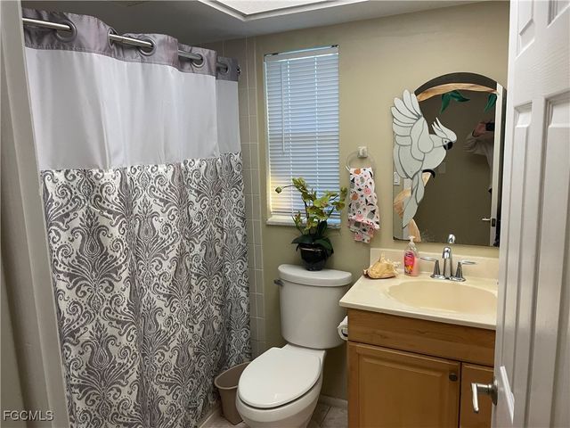 6335 Hofstra CT W, Fort Myers, FL 33919