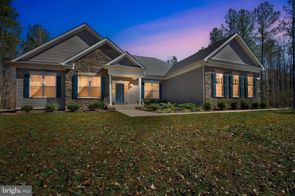 7438 WILDSEED PL PL, Hughesville, MD 20637