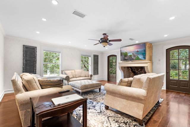 3107 Stermer, Conway, AR 72034