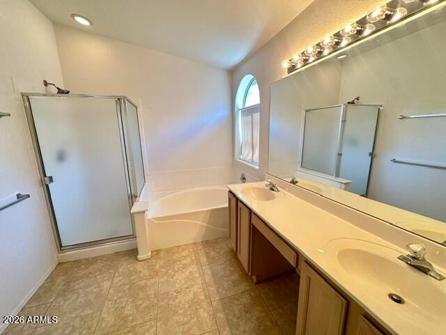 547 W BLUEFIELD Avenue, Phoenix, AZ 85023