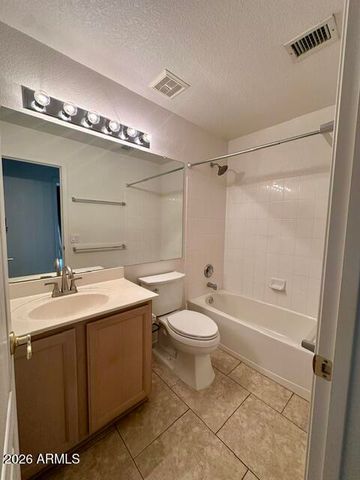 547 W BLUEFIELD Avenue, Phoenix, AZ 85023