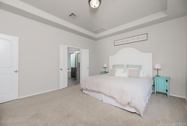 2032 Glen Hollow HOLW, Seguin, TX 78155