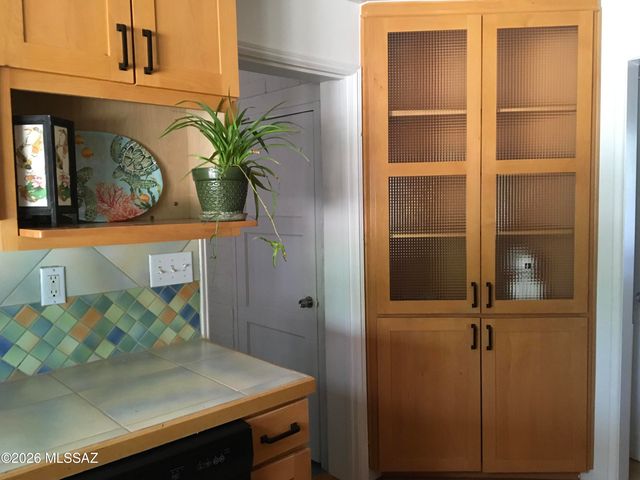 4017 E Camino De La Colina, Tucson, AZ 85711