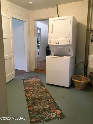 4017 E Camino De La Colina, Tucson, AZ 85711
