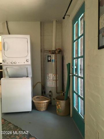 4017 E Camino De La Colina, Tucson, AZ 85711