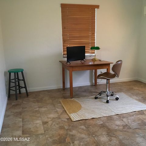 4017 E Camino De La Colina, Tucson, AZ 85711
