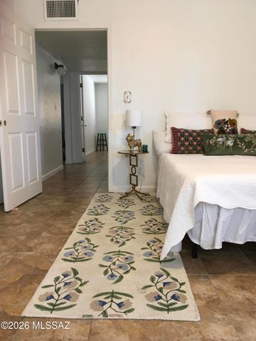 4017 E Camino De La Colina, Tucson, AZ 85711