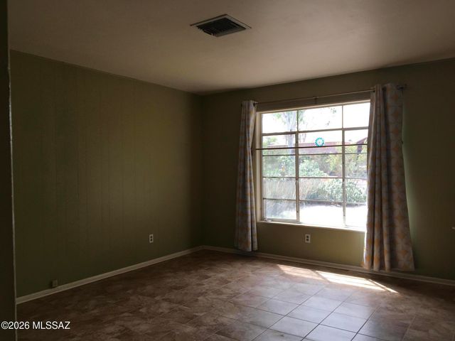 4017 E Camino De La Colina, Tucson, AZ 85711