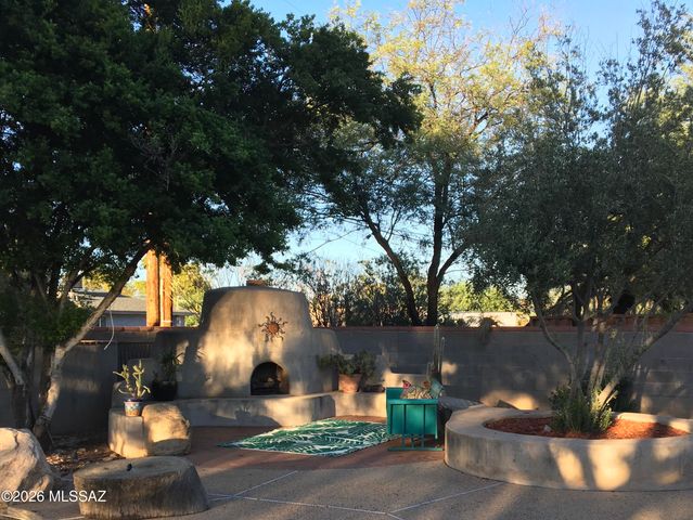 4017 E Camino De La Colina, Tucson, AZ 85711