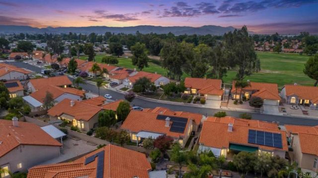 1999 Pecan Tree Street, Hemet, CA 92545