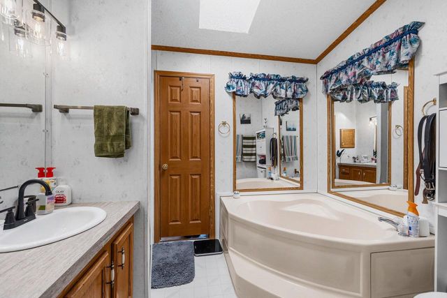 1239 MELISSA BOULEVARD, Little Suamico, WI 54141