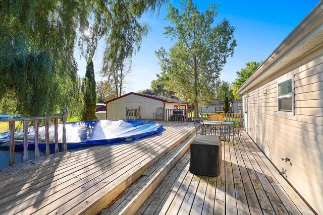 1239 MELISSA BOULEVARD, Little Suamico, WI 54141