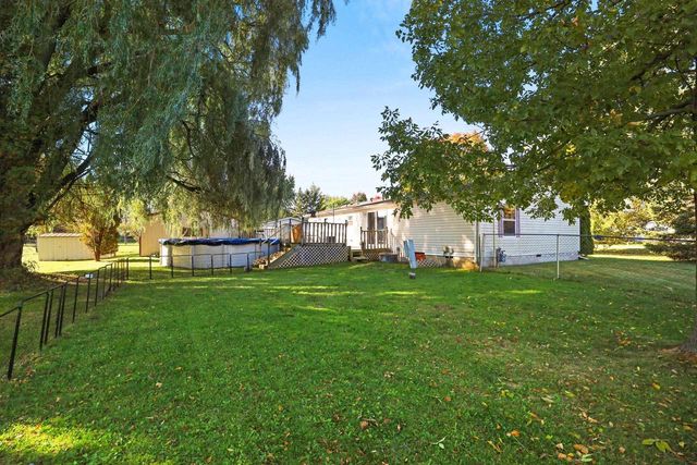 1239 MELISSA BOULEVARD, Little Suamico, WI 54141