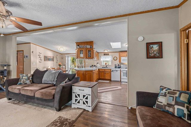 1239 MELISSA BOULEVARD, Little Suamico, WI 54141