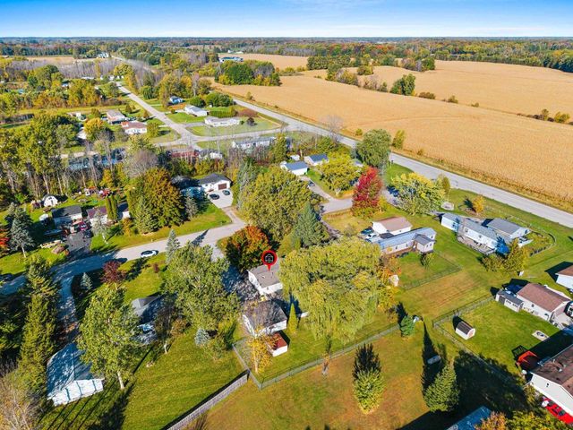 1239 MELISSA BOULEVARD, Little Suamico, WI 54141