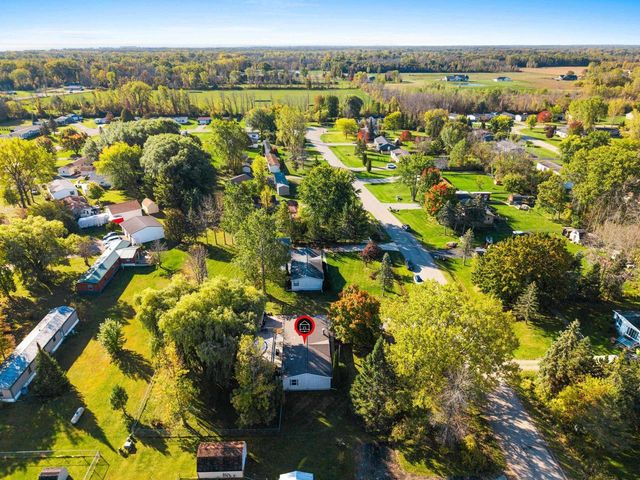 1239 MELISSA BOULEVARD, Little Suamico, WI 54141
