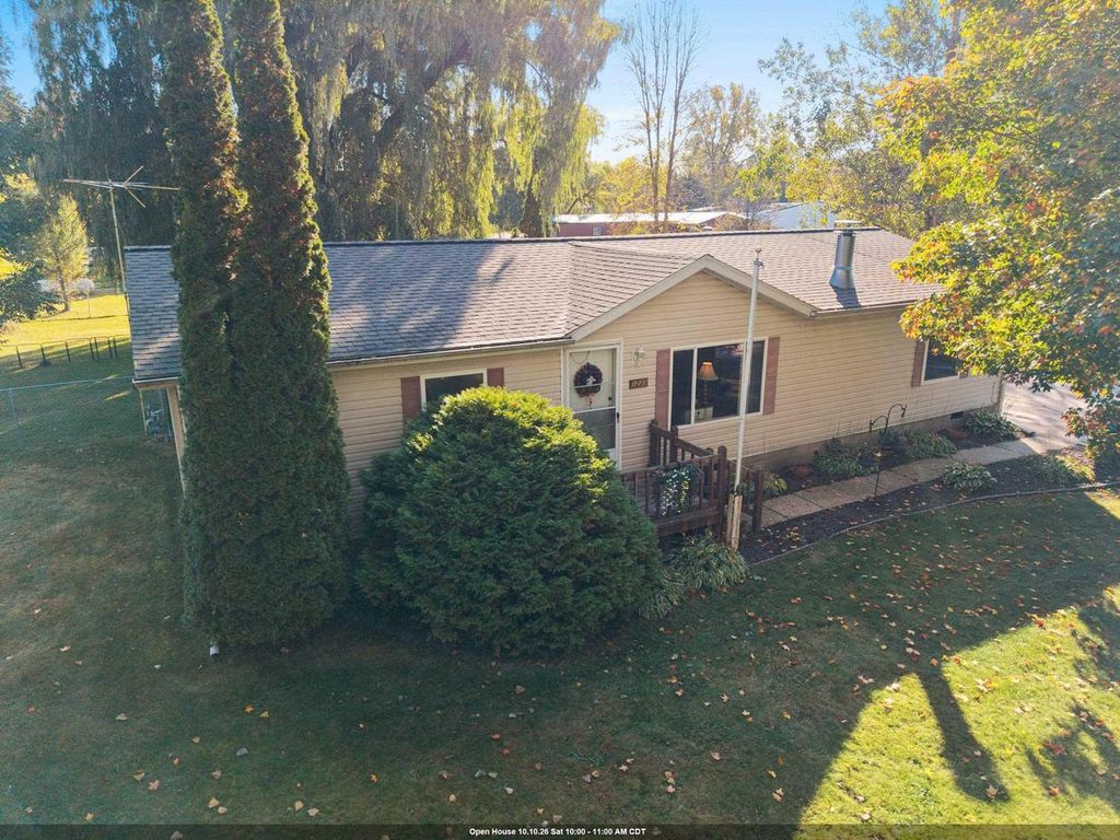 1239 MELISSA BOULEVARD, Little Suamico, WI 54141