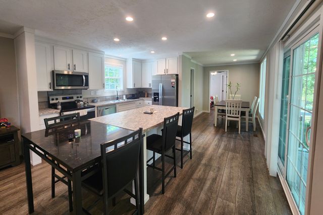 23 Yates St, Paris, TN 38242