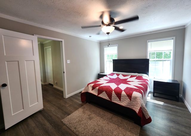 23 Yates St, Paris, TN 38242