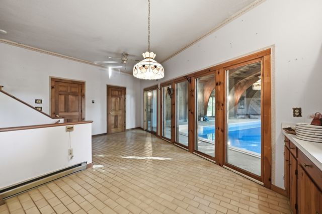 14 Miller Dr, Warren, MA 01083