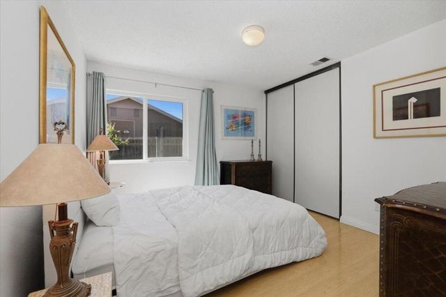 1369 Washington Avenue, Pomona, CA 91767