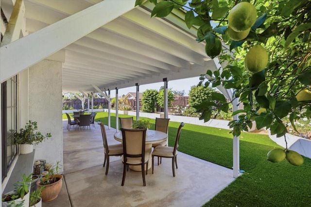 1369 Washington Avenue, Pomona, CA 91767