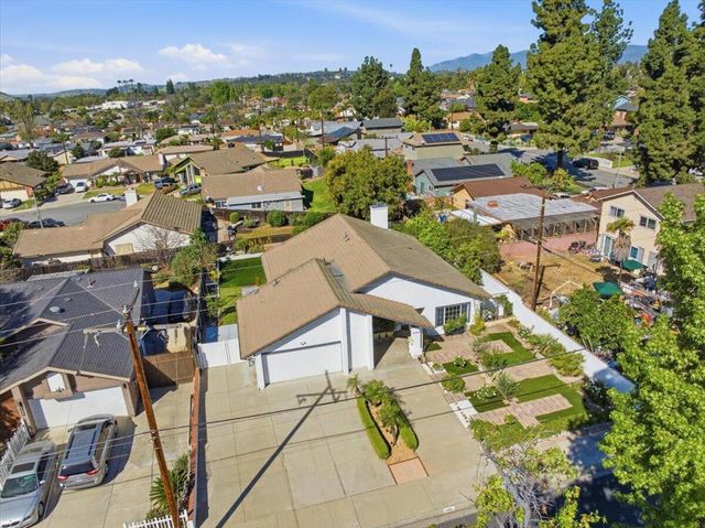 1369 Washington Avenue, Pomona, CA 91767