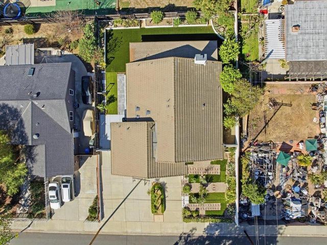 1369 Washington Avenue, Pomona, CA 91767