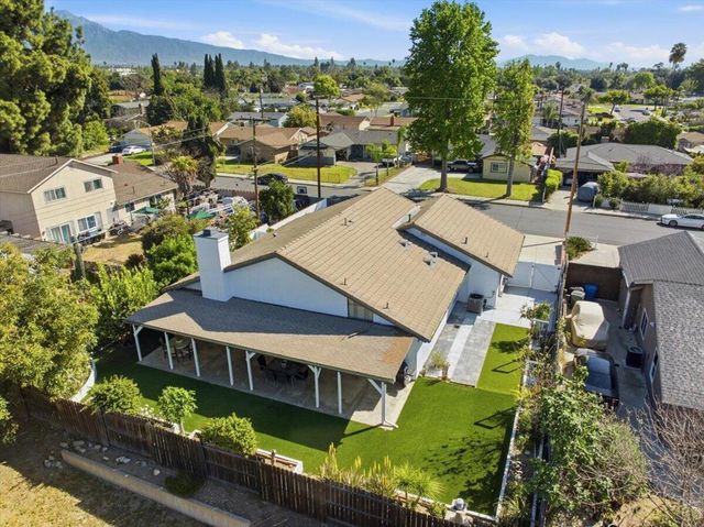 1369 Washington Avenue, Pomona, CA 91767