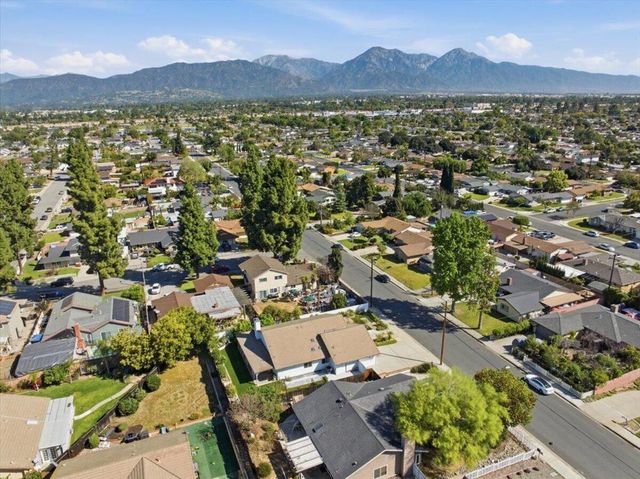 1369 Washington Avenue, Pomona, CA 91767