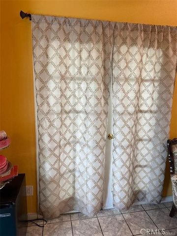 13765 Algranti, Sylmar, CA 91342