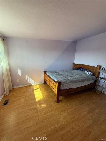 13765 Algranti, Sylmar, CA 91342