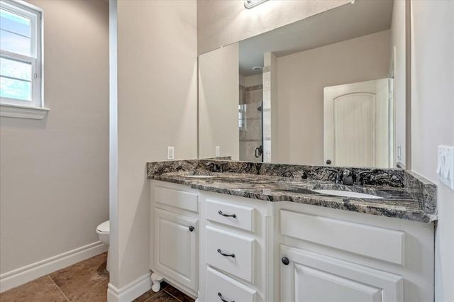 14000 Edmond Lake Drive, Jones, OK 73049