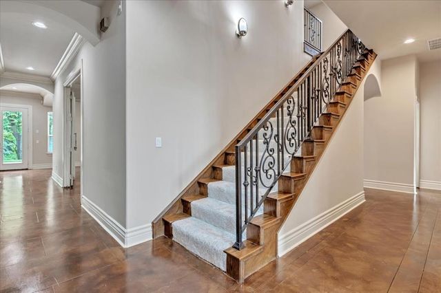 14000 Edmond Lake Drive, Jones, OK 73049