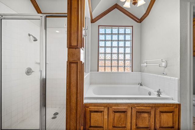 8816 The Briers Court, Granbury, TX 76049