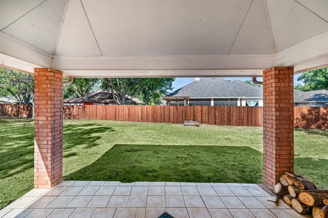 8816 The Briers Court, Granbury, TX 76049