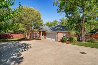 8816 The Briers Court, Granbury, TX 76049