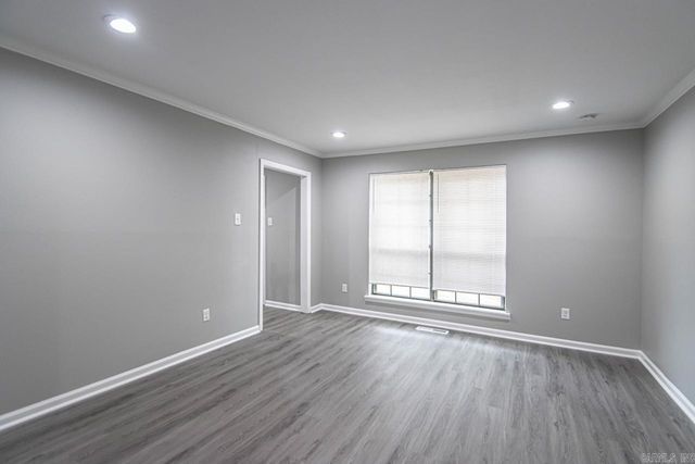 6 Lisa Court, Little Rock, AR 72212