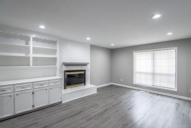 6 Lisa Court, Little Rock, AR 72212