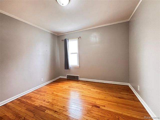 16069 Fairmount Drive, Detroit, MI 48205